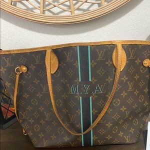 Neverfull MM sold